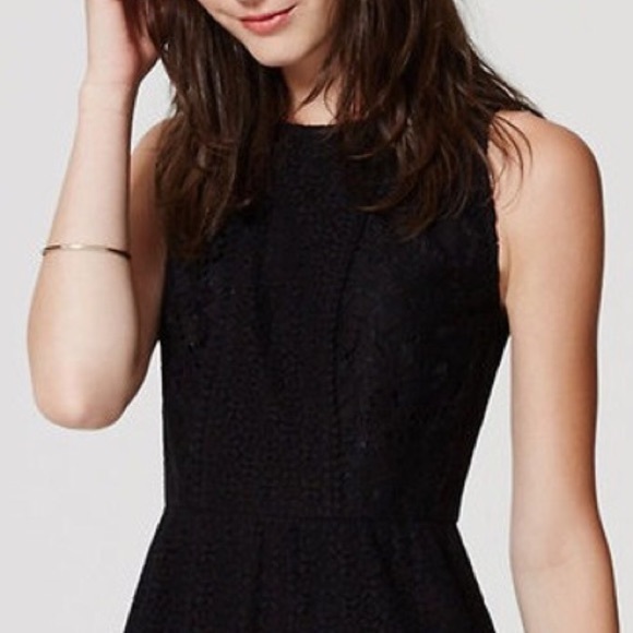 NWT! Black mixed lace LOFT lace dress size 2 - Picture 3 of 13